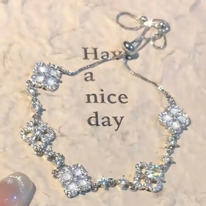 ForeverLove™ Clover Armband