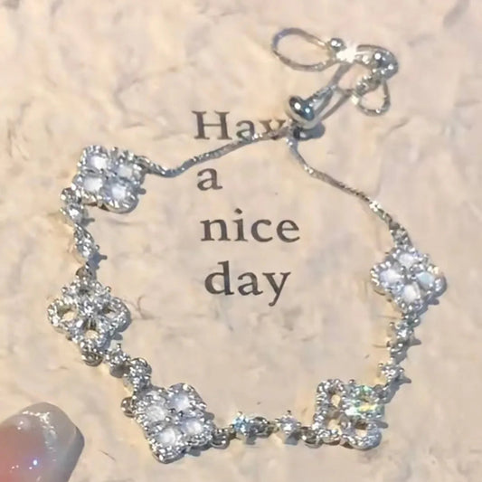 ForeverLove™ Clover Armband